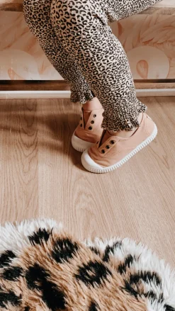 Victoria | 106627 | Lage Sneakers Elastiek | Ballet Lichtroze