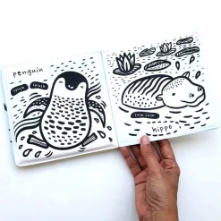 Wee Gallery | Badboekje | Kleuren Met Water